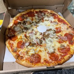 Fabio’s Pizza Delivery - Meat lover pizza