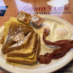 Tommy's Cafe - French Toast