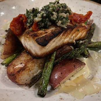 Tin Roof Bistro - Alaskan Halibut - New American Near Me - Manhattan Beach, California Tin Roof Bistro - Alaskan Halibut - New American Near Me - Manhattan Beach, California