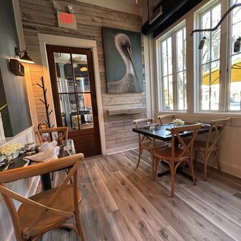 Community Table - Comfort Food Near Me - Mt Pleasant, South Carolina Community Table - Comfort Food Near Me - Mt Pleasant, South Carolina