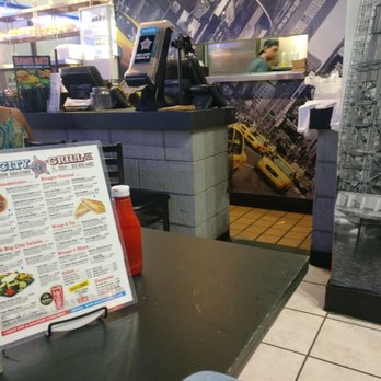 Big City Grill - From a table...waiting....waiting....waiting - Caterers Near Me - Brandon, Florida