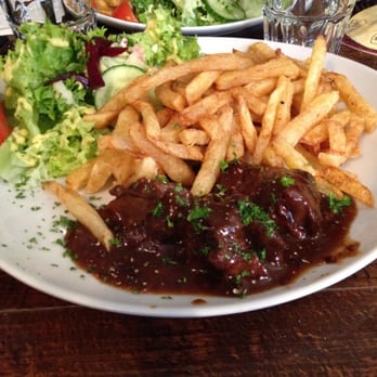 Les Ptiots - Carbonnade flamande - French Near Me - Lille, 59