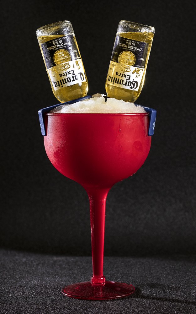 Diablo’s Cantina - Photo 2