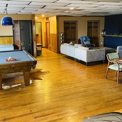 Skyline Village Inn and Cavern Tavern