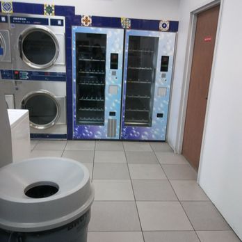 EZ Express Laundry - Always empty - Laundromat Near Me - Vista, California EZ Express Laundry - Always empty - Laundromat Near Me - Vista, California