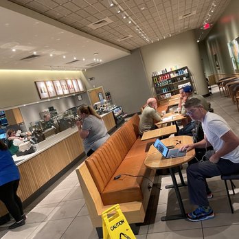 Starbucks - Inside - Coffee & Tea Near Me - Lee's Summit, Missouri Starbucks - Inside - Coffee & Tea Near Me - Lee's Summit, Missouri