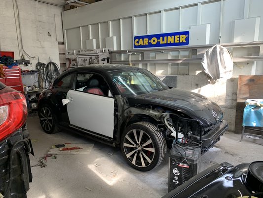 Venice Auto Body & Painting Specialists Inc by null