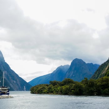 Fiordland Tours - Hiking Near Me - Te Anau, STL
