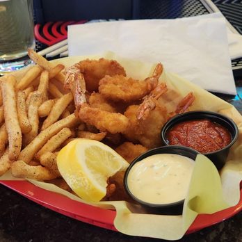 Dark Horse Bar & Grill - Bars Near Me - Salem, Oregon Dark Horse Bar & Grill - Bars Near Me - Salem, Oregon