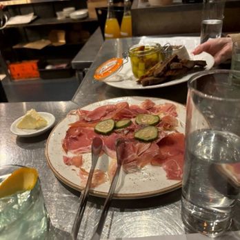 La Cuchara - Jamón Serrano, Manchego, and Gin & Tonic du Jour - Basque Near Me - Baltimore, Maryland La Cuchara - Jamón Serrano, Manchego, and Gin & Tonic du Jour - Basque Near Me - Baltimore, Maryland