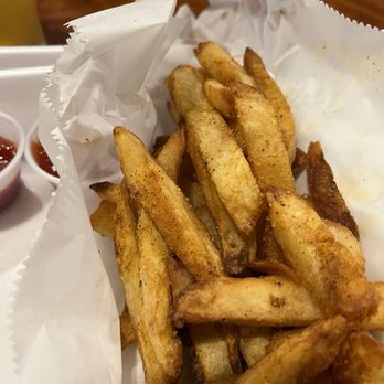 Food Freaks Unique Burger - Fries - Food Trucks Near Me - Mocksville, North Carolina