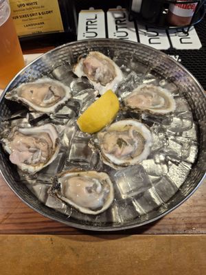 Bernie's Oyster House Tybee Island by null