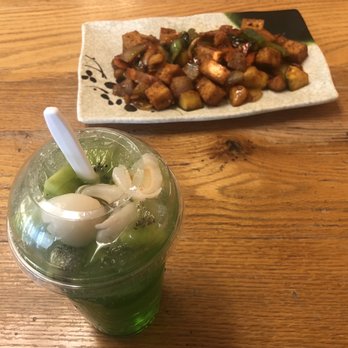 Noodles Pho U - Fresh Fruit Spritzer And Basil Tofu - Vietnamese Near Me - Bolingbrook, Illinois Noodles Pho U - Fresh Fruit Spritzer And Basil Tofu - Vietnamese Near Me - Bolingbrook, Illinois
