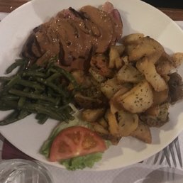 Roasted Duck, Green Beans, and Roasted potatoes plate of the day Roasted Duck, Green Beans, and Roasted potatoes plate of the day
