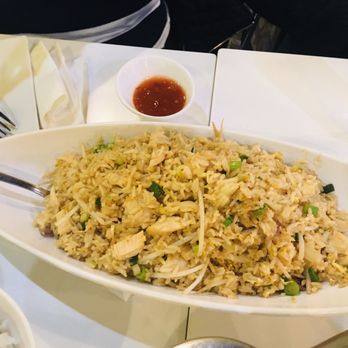 Joy Yee - Evanston - Chicken fried rice - Noodles Near Me - Evanston, Illinois