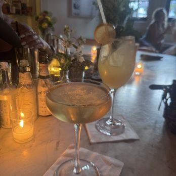 Galerie - Delicious cocktails 10/10 - Cocktail Bars Near Me - West Hollywood, California Galerie - Delicious cocktails 10/10 - Cocktail Bars Near Me - West Hollywood, California