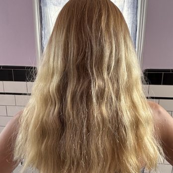 Dylan Keith Salon - My hair before - Hair Salons Near Me - Burbank, California
