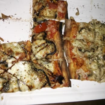 Schamotte - Leckere Pizza - Salad Near Me - Hamburg, HH