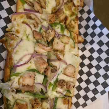 Wrightwood Brew Co. - Chicken Pesto on flat bread - Breweries Near Me - Wrightwood, California