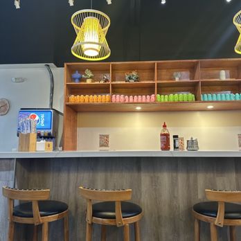 Mr. Noodle - Seating area - Chinese Near Me - Henrico, Virginia