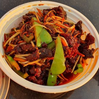 Lucky Chinese Restaurant - Hakka Near Me - Scarborough, Ontario