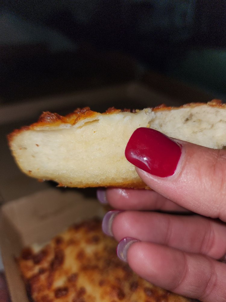 PIZZA HUT Updated July 2024 15 Reviews 2100 Benton Rd, Bossier City, Louisiana Pizza