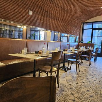 Dorrego's - Dining area - Argentine Near Me - San Antonio, Texas