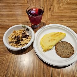 Home2 Suites by Hilton Hayward - Breakfast eggs