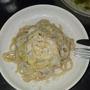 Mona Pasta Bar - Cacio e pepe - Italian Near Me - Los Angeles, California Mona Pasta Bar - Cacio e pepe - Italian Near Me - Los Angeles, California