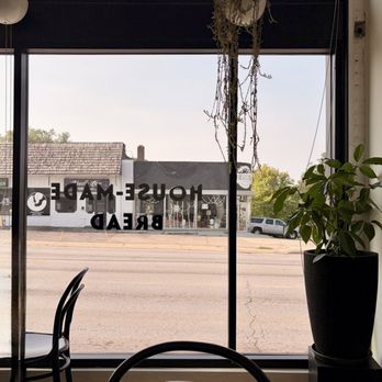 Lola’s - I had a great spot in the corner. - Wine Bars Near Me - Omaha, Nebraska Lola’s - I had a great spot in the corner. - Wine Bars Near Me - Omaha, Nebraska