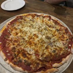 Bulldog Pizza & Grill