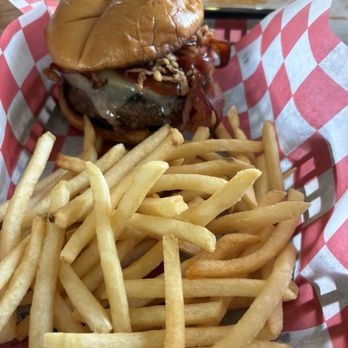 The Tipsy Cow Bar and Grill - Cheesesteaks Near Me - Cedar Key, Florida
