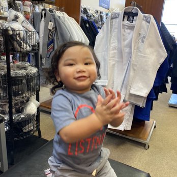 9 Dragons Fight Shop - Looking for a gi small enough for my 21 month old son - Sports Wear Near Me - Las Vegas, Nevada 9 Dragons Fight Shop - Looking for a gi small enough for my 21 month old son - Sports Wear Near Me - Las Vegas, Nevada