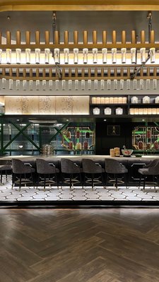 Li Yen 麗苑 by null