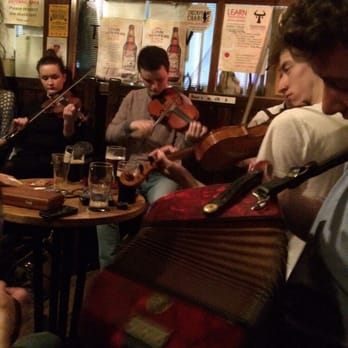 The Cobblestone - Pubs Near Me - Smithfield, D