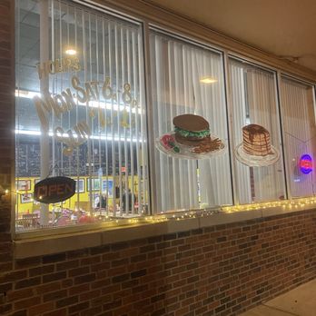 Riverside Cafe - Fun window display. - American Near Me - Derby, Kansas