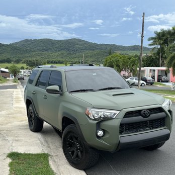 Sandoz Tint Art - Photo of window Tint by Sandoz Tint Art - DIY Auto Shop Near Me Sandoz Tint Art - Photo of window Tint by Sandoz Tint Art - DIY Auto Shop Near Me
