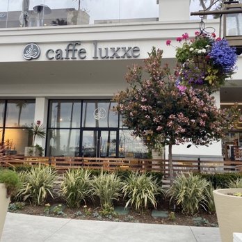Caffe Luxxe - View from on street on Marina and sidewalk - Coffee & Tea Near Me - Long Beach, California Caffe Luxxe - View from on street on Marina and sidewalk - Coffee & Tea Near Me - Long Beach, California