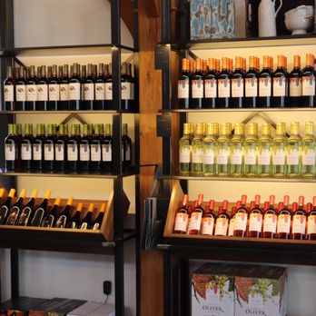 Oliver Winery - Indoor area - Wineries Near Me - Bloomington, Indiana