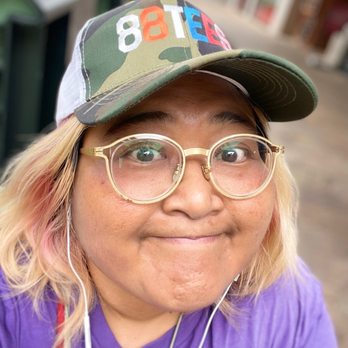 88 Tees - Women's Clothing Near Me - Honolulu, Hawaii
