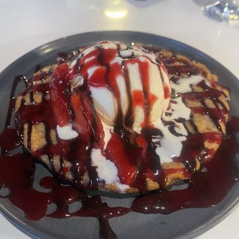 Pi Bar - Cookie and ice cream - Pizza Near Me - Woodbridge, California