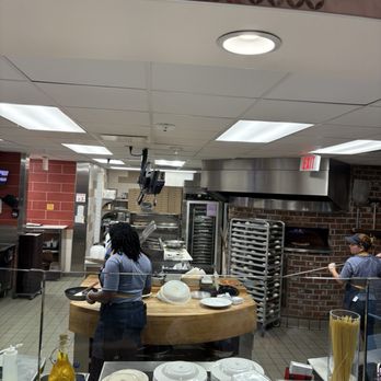 McDonald's - Pizza station - Burgers Near Me - Orlando, Florida McDonald's - Pizza station - Burgers Near Me - Orlando, Florida