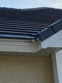 Slide of Universal Roofing and Contracting