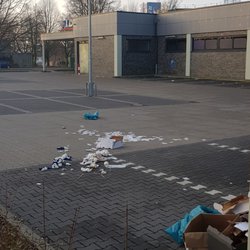 Aldi - Parkplatz Aldi Rabenhof