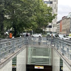 U-Bahnhof Hausvogteiplatz - U2, Hausvogteiplatz