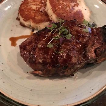 Le Moo - Steakhouses Near Me - Louisville, Kentucky Le Moo - Steakhouses Near Me - Louisville, Kentucky