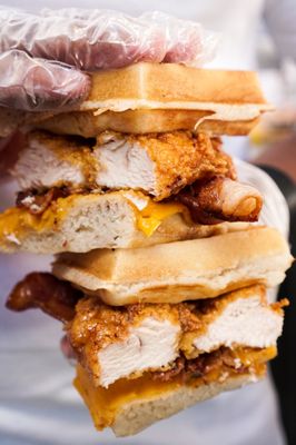 moms chicken and waffles by null