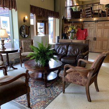 Murray Hotel - Lobby - Hotels Near Me - Livingston, Montana