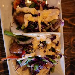 Fish tacos (pretty good)