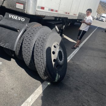 D & E Truck Repair - Commercial Truck Repair Near Me D & E Truck Repair - Commercial Truck Repair Near Me